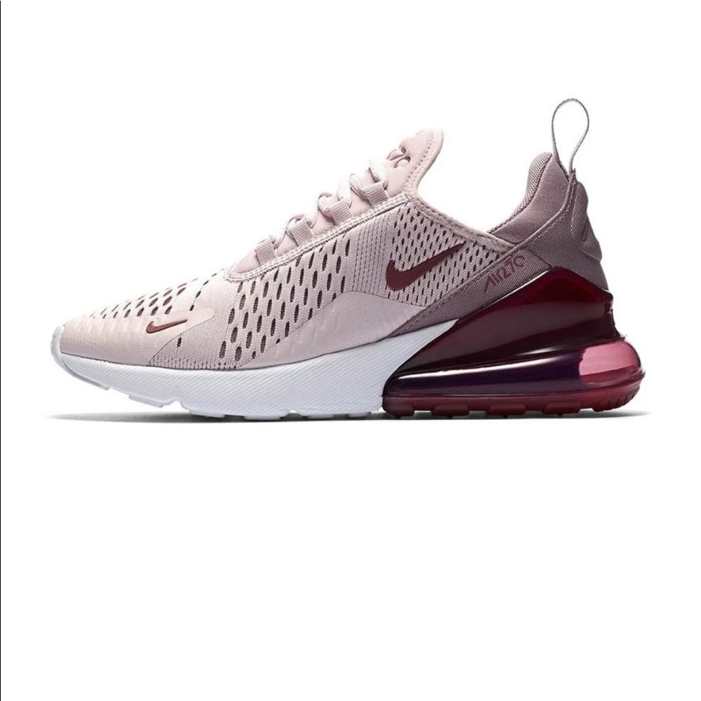 Women’s Nike 270